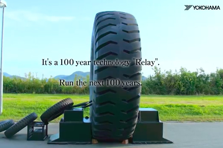 100本のタイヤでドミノ倒し 横浜ゴムが公開した動画が地味にすごい 動画アリ 業界先取り 業界ニュース 自動車ニュース 21国産車から輸入車まで Mota 100本のタイヤでドミノ倒し 横浜ゴムが公開した動画が地味にすごい 動画アリ 業界先取り 業界ニュース 自動車ニュース 21国産車から輸入車まで Mota