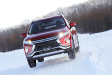 三菱 新型イクリプスクロス