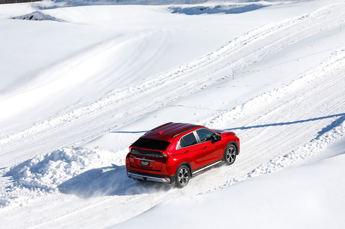 三菱 新型イクリプスクロス