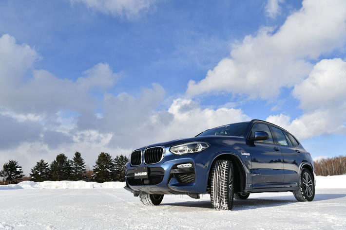 YOKOHAMA iceGUARD 6（アイスガード シックス）を装着したBMW X3