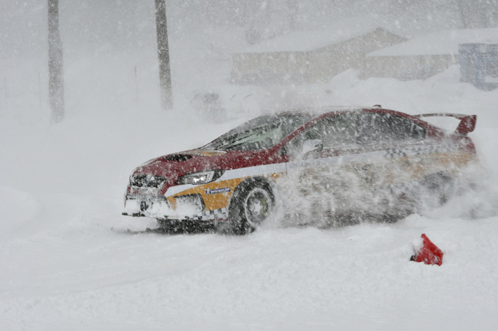 SUBARU SNOW DRIVING EXPERIENCE