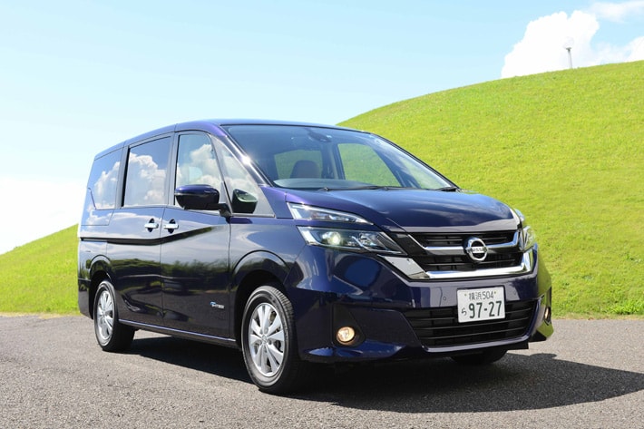 窓が大きいミニバンは車内が暑くなりがち どうする 間もなく到来 真夏の熱対策を考える 初心者必見 編集部が語る自動車購入ノウハウ Mota