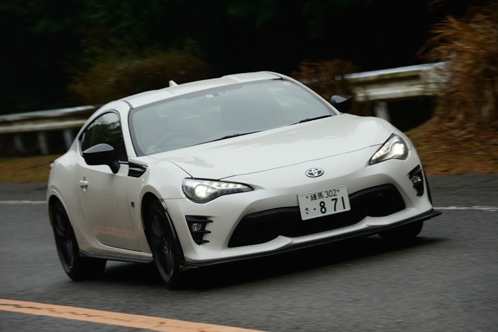 トヨタ 86gr試乗 もっといいクルマづくり を具現化したgazoo Racingの量販86 その実力やいかに 1 2 徹底検証 18年新型車種ー試乗レポート Mota