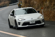 トヨタ 86GR