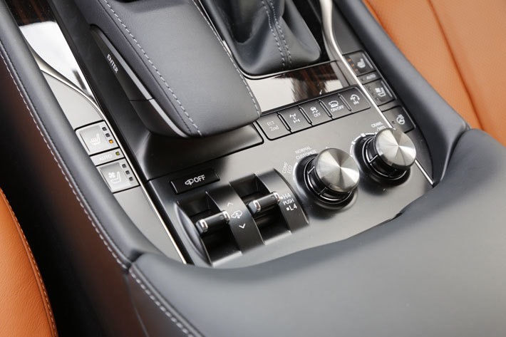 レクサス 新型LX570