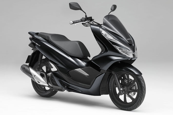 ホンダ PCX 150＜ABS＞／2018年4月フルモデルチェンジ