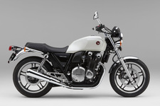 ホンダ CB1100（パールサンビームホワイト）