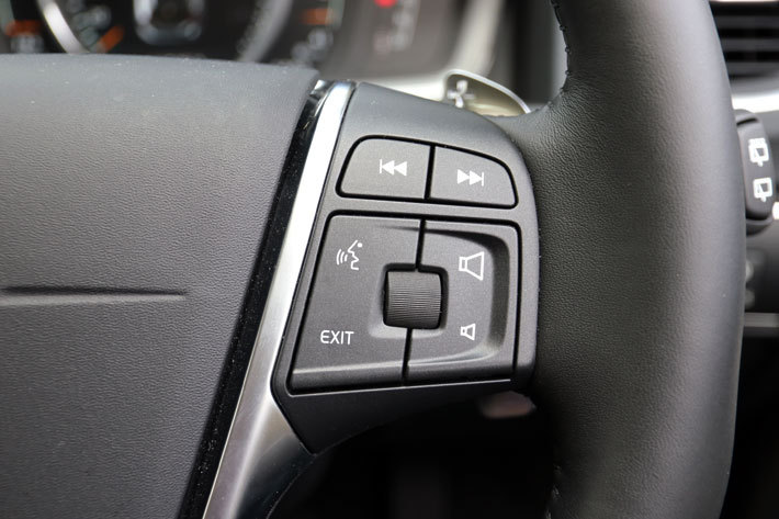 ボルボ V60 D4 クラシック