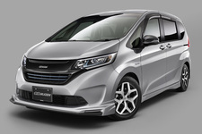 ホンダ フリード／フリード+をワイドでシャープにイメチェンする無限 ...