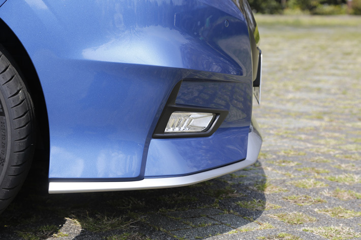 日産 セレナAUTECH SPORTS SPEC