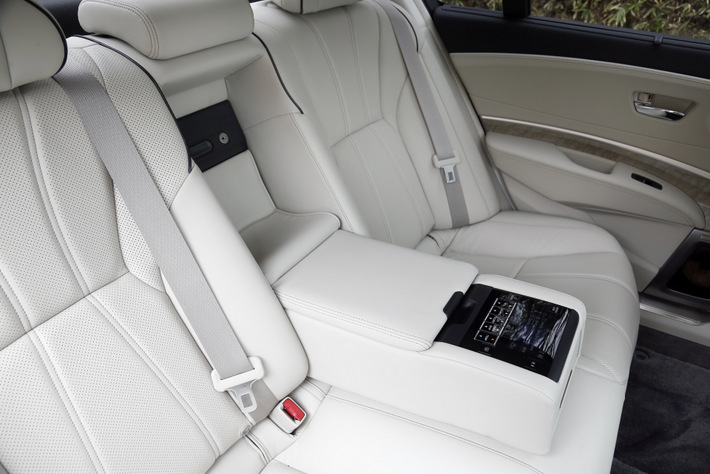 ホンダ 新型レジェンド