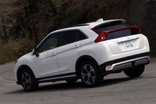 三菱 新型エクリプスクロス G Plus Package[4WD]