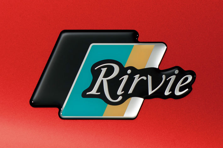 アクア コンプリートカー「Rirvie（リルヴィー）」／モデリスタ