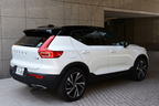 ボルボ XC40 T5 AWD R-DESIGN 1ST EDITION