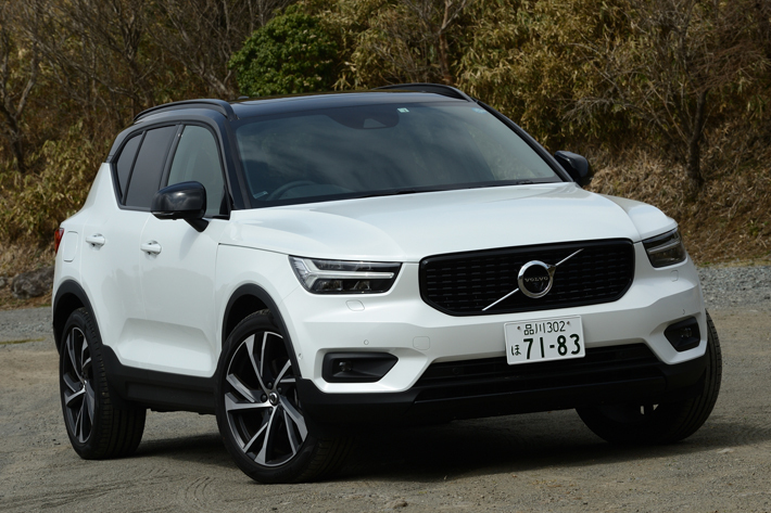 ボルボ XC40 T5 AWD R-DESIGN 1ST EDITION