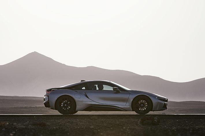 BMW 新型 i8クーペ