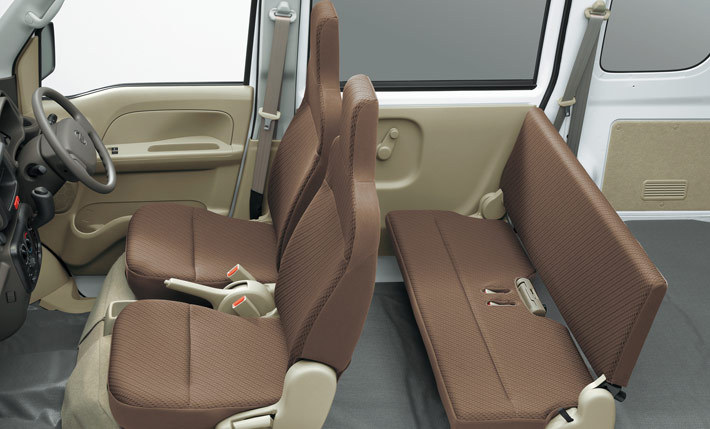 日産 NV100クリッパー