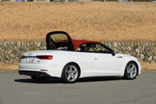 アウディ A5カブリオレ2.0 TFSI quattro sport