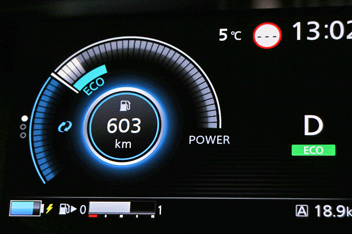 日産 セレナe-POWER