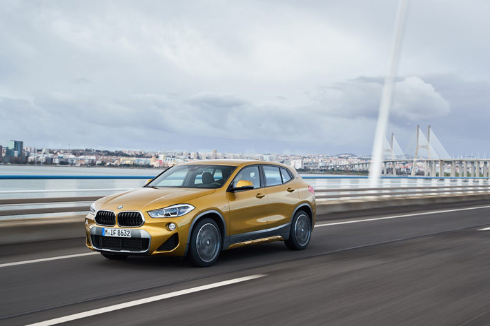 BMW 新型X2 Mスポーツ X