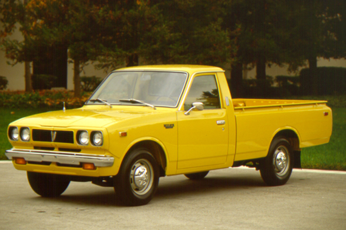 2代目ハイラックス／1972年5月8日発売開始