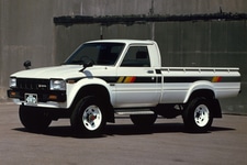 3代目ハイラックス／1978年9月1日発売開始