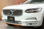 ボルボ V90クロスカントリー オーシャンレース エディション(VOLVO V90 Cross Country Ocean Race Edition)[限定15台／ボルボ スタジオ青山(東京都港区)のみでの発売]