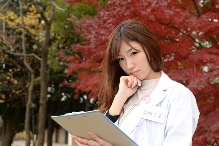 ドライブ中、高速道路で体調が悪くなったら、どうすればいい?【高速道路でのトラブル対処法:その8】