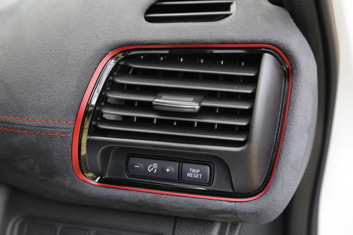 日産 セレナNISMO