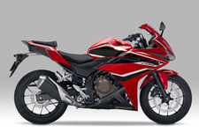 ホンダ CBR400R（グランプリレッド）