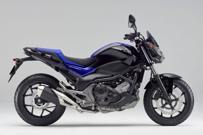 ホンダ NC750S グラファイトブラック（ツートーン）