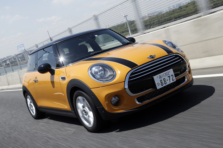 Mini それは触れるたびにワクワクさせてくれる存在 1 2 徹底検証 18年新型車種ー試乗レポート Mota Mini それは触れるたびにワクワクさせてくれる存在 1 2 徹底検証 18年新型車種ー試乗レポート Mota