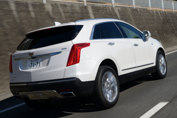 キャデラック XT5クロスオーバー(CADILAC XT5 CROSSOVER)