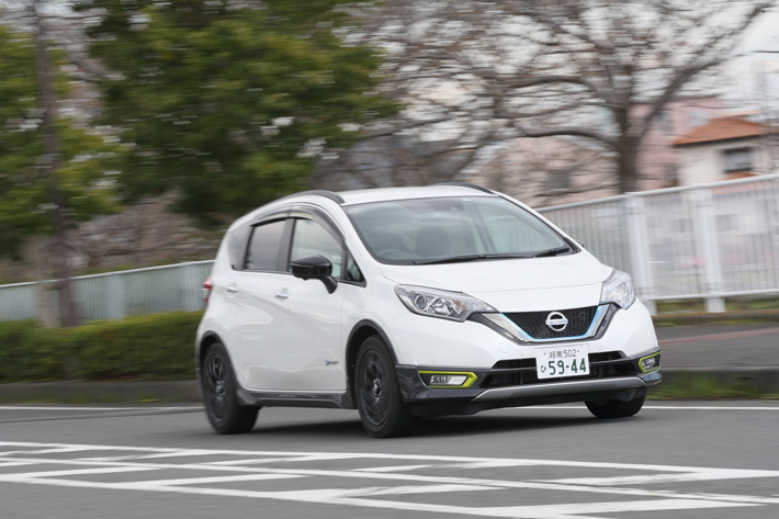 日産 ノート e-POWER C-Gear（シーギア）