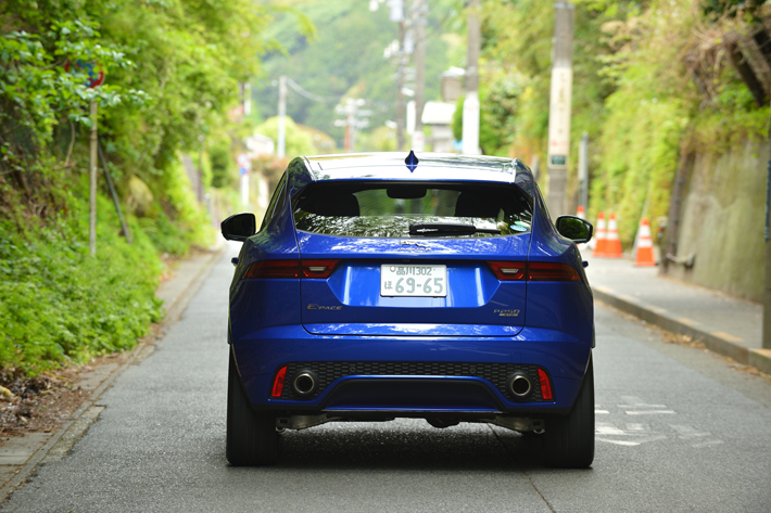 JAGUAR E-PACE（ジャガー Eペイス） R-DYNAMIC SE 2.0L P250