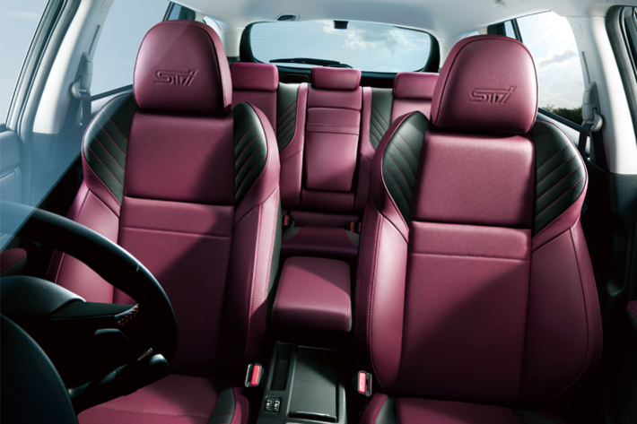 スバル レヴォーグ　STIスポーツ／2018年6月一部改良