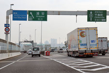 首都高湾岸線東行き　浦安出口を出て東京ディズニーリゾートへ向かう[ディズニーへ行くなら葛西出口は使ってはいけない]