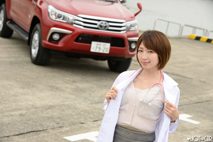 ハイラックス×女医