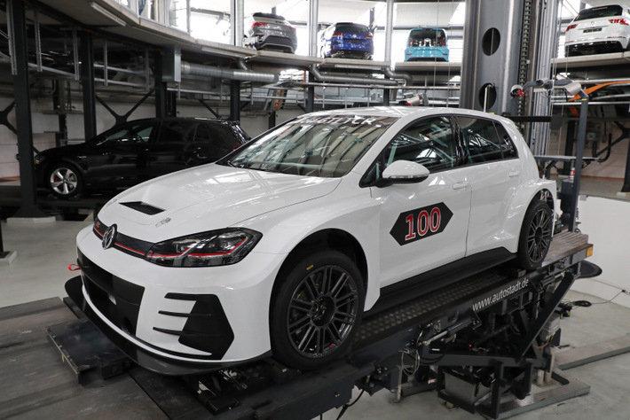 VW ゴルフGTI TCR