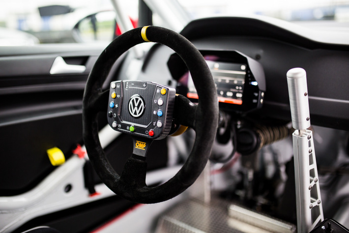 VW ゴルフGTI TCR