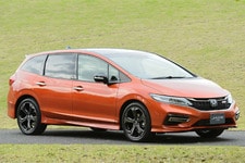 ホンダ ジェイド RS ホンダセンシング／2018年5月マイナーチェンジモデル
