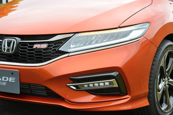 ホンダ ジェイド RS ホンダセンシング／2018年5月マイナーチェンジモデル