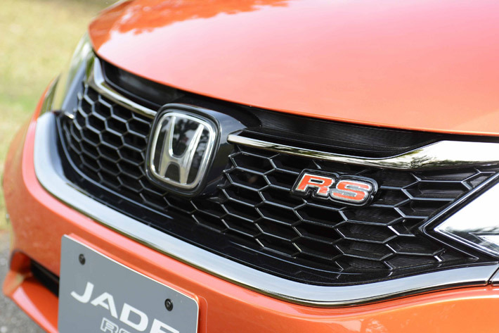 ホンダ ジェイド RS ホンダセンシング／2018年5月マイナーチェンジモデル