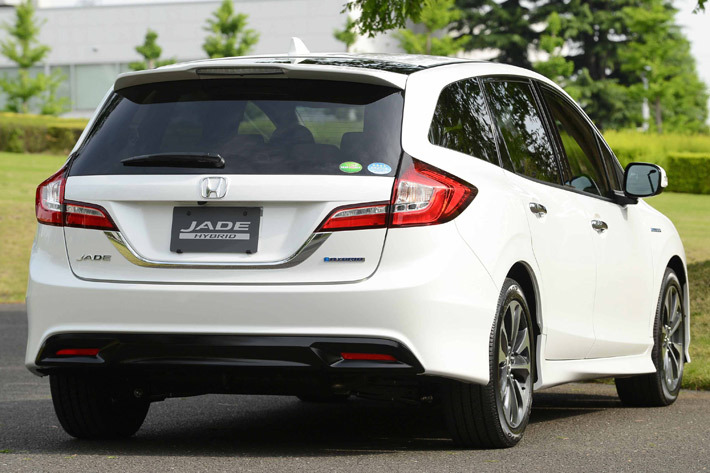 ホンダ ジェイド ハイブリッド X ホンダセンシング／2018年5月マイナーチェンジモデル