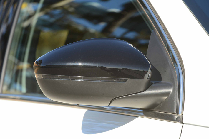 プジョー 308 GT BlueHDi