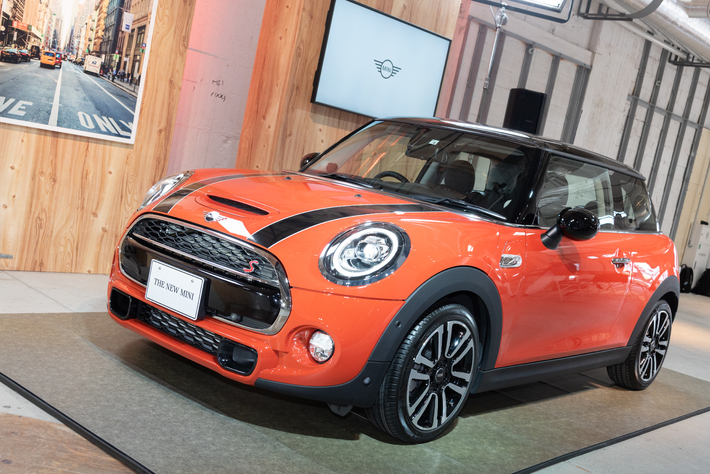 新型ミニ　3ドア