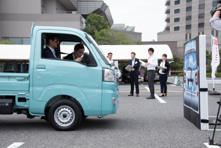 ダイハツ 新型 ハイゼット トラック[ダイハツ ハイゼット トラック 新機能体感試乗会：2018年5月17日・ホテルニューオータニ幕張(千葉県千葉市)]