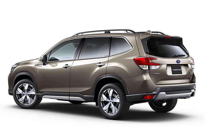 スバル 新型フォレスター アドバンス