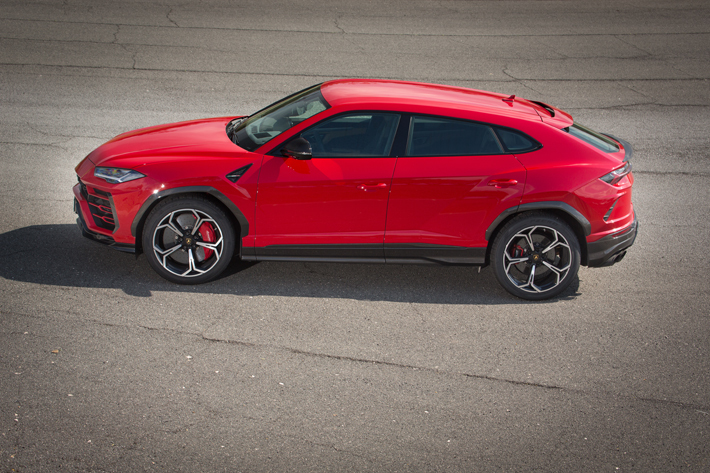 ランボルギーニ 新型ウルス