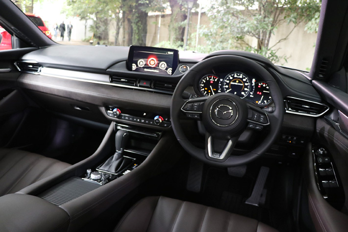 マツダ 新型アテンザ